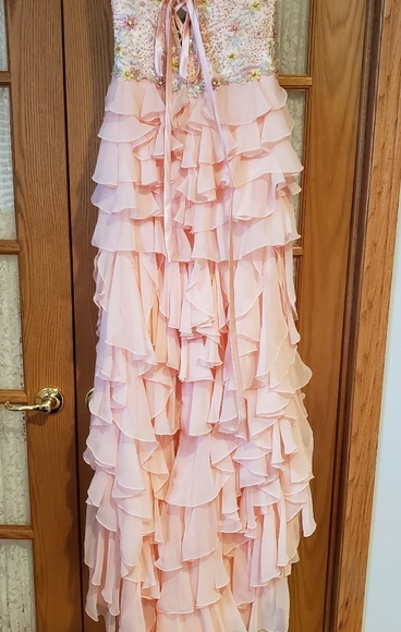 Ball Gown - Picture 2 of 8